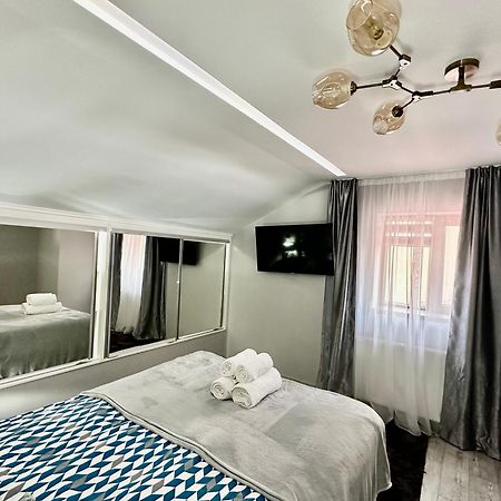 Deyinn Guest House Centrum Турда Екстериор снимка