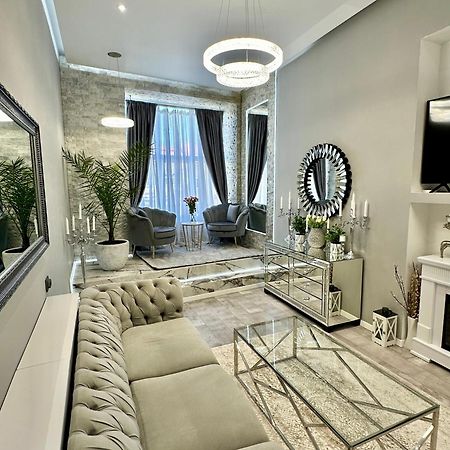Deyinn Guest House Centrum Турда Екстериор снимка