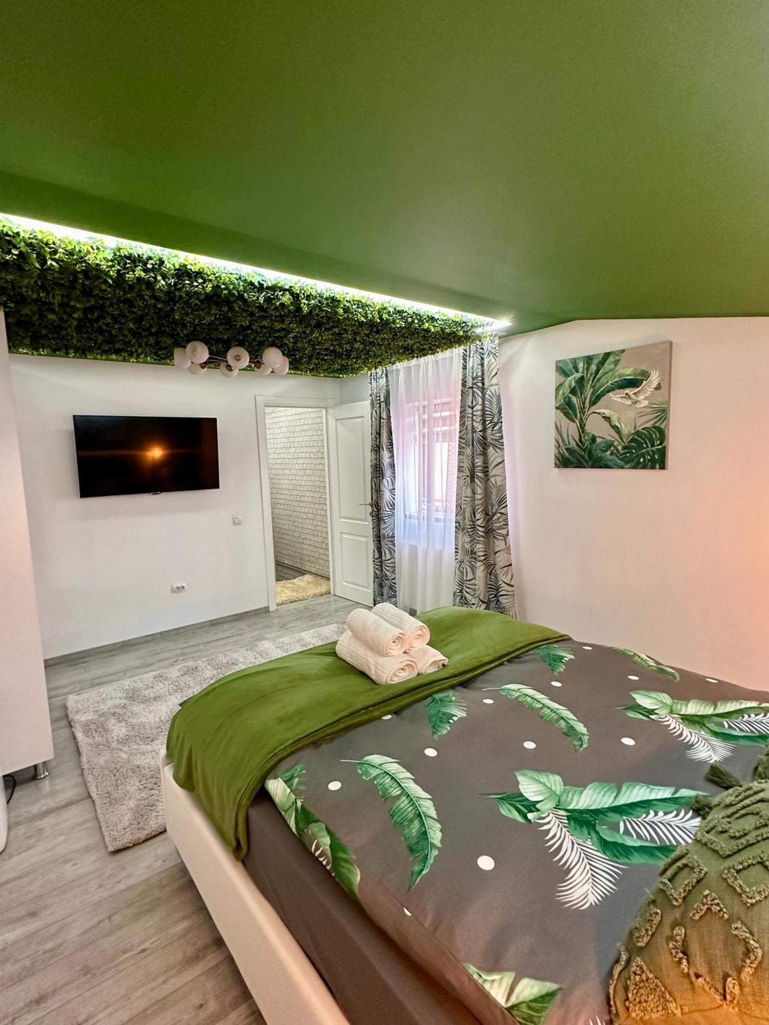 Deyinn Guest House Centrum Турда Екстериор снимка