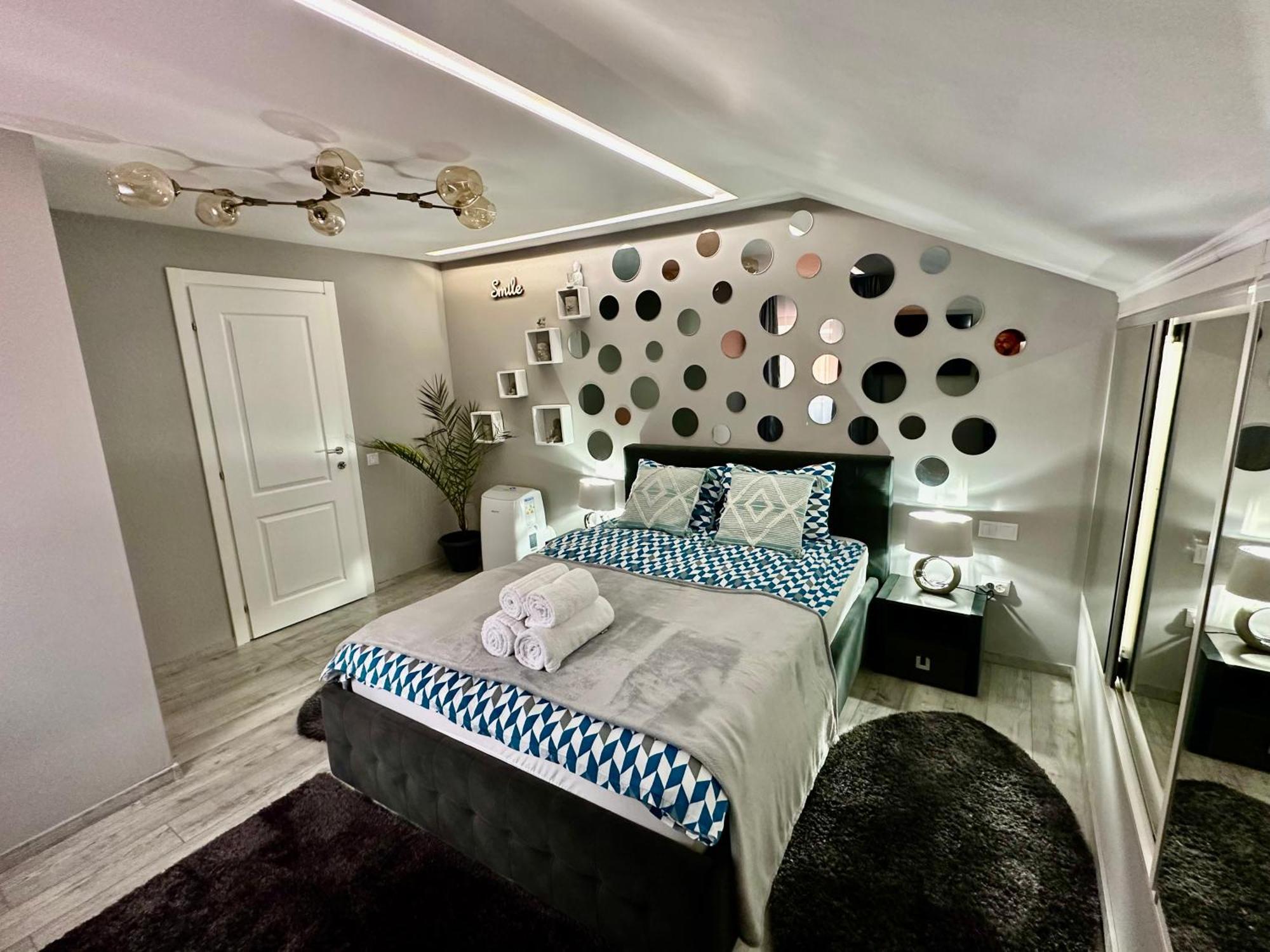Deyinn Guest House Centrum Турда Екстериор снимка
